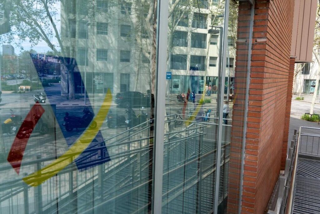 Qué pasa si Hacienda te devuelve de más dinero - Legitima Defensa
